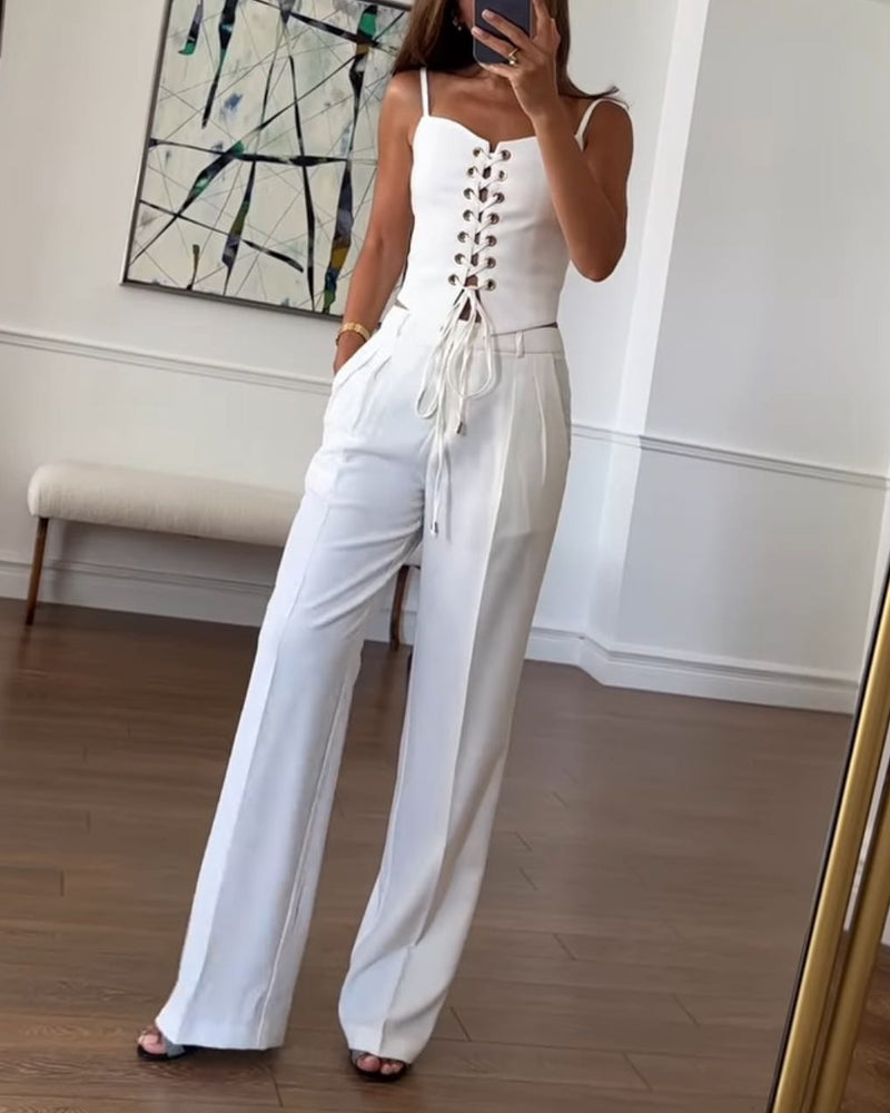De Zivva Lace-Up Two-Piece Set
