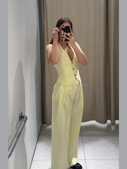 De Zivva Gele Halter Co-ord Set